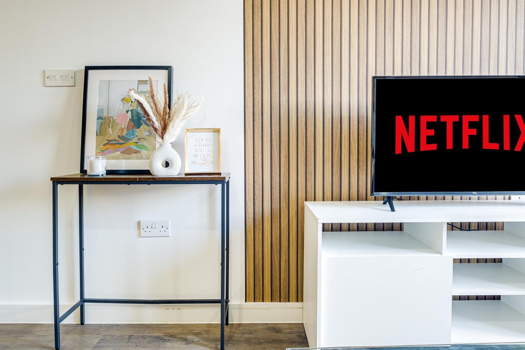 City Centre Emerald Escape - Sleeps-6, 2Beds & 2Baths , Netflix , Free Internet เบอร์มิงแฮม ภายนอก รูปภาพ