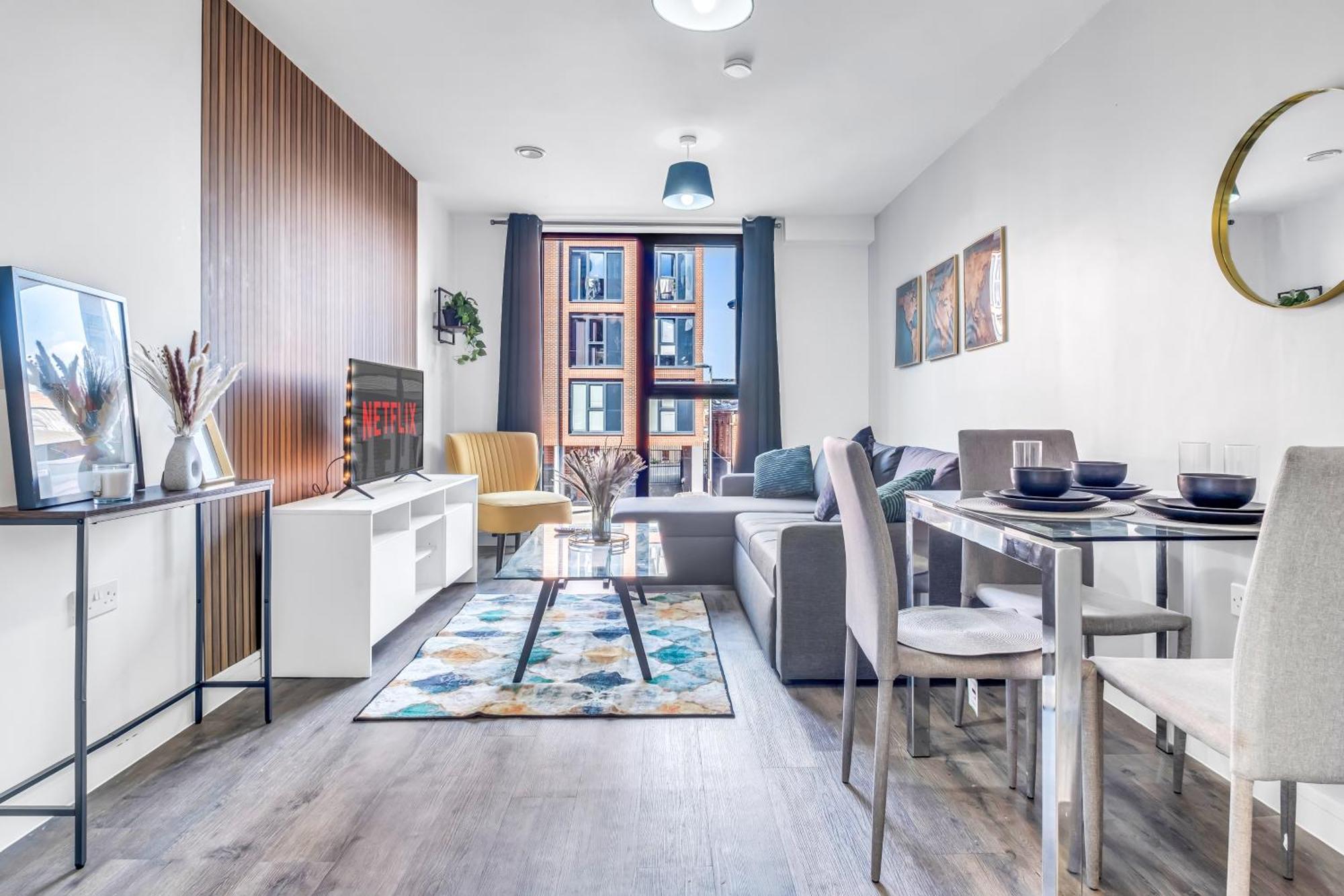City Centre Emerald Escape - Sleeps-6, 2Beds & 2Baths , Netflix , Free Internet เบอร์มิงแฮม ภายนอก รูปภาพ