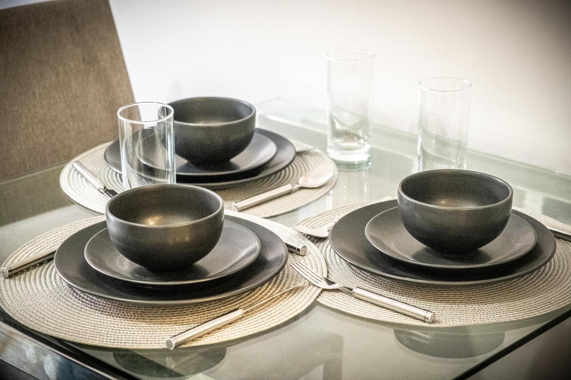 City Centre Emerald Escape - Sleeps-6, 2Beds & 2Baths , Netflix , Free Internet เบอร์มิงแฮม ภายนอก รูปภาพ